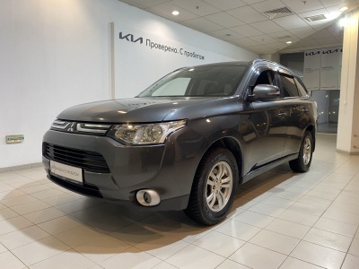 Mitsubishi Outlander III