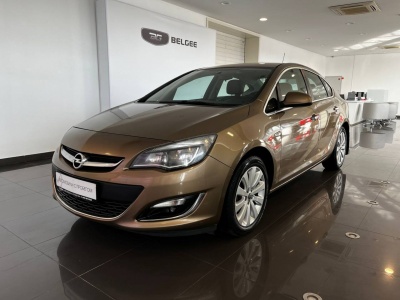 Opel Astra J Рестайлинг