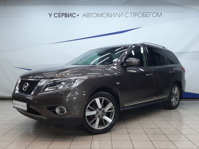 Nissan Pathfinder IV