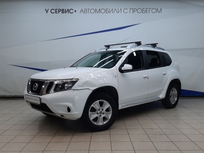 Nissan Terrano III (D10)