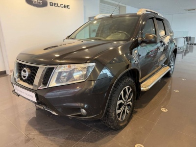 Nissan Terrano III (D10)
