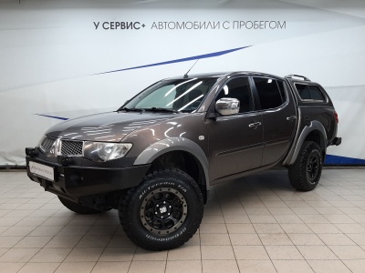 Mitsubishi L200 IV