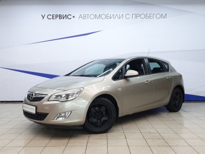 Opel Astra J