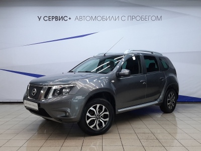 Nissan Terrano III (D10)