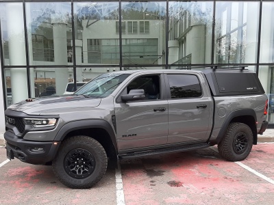 Ram 1500 V