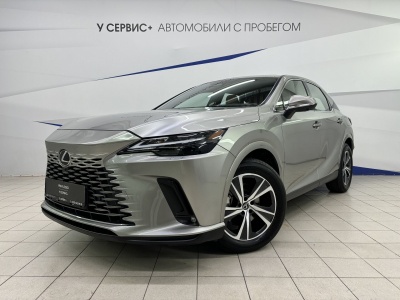 Lexus RX V
