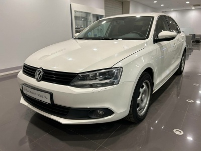 Volkswagen Jetta VI