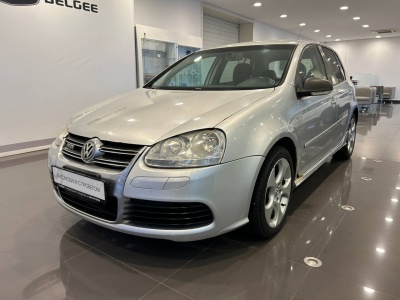 Volkswagen Golf V