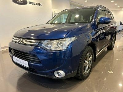 Mitsubishi Outlander III