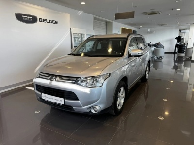 Mitsubishi Outlander III