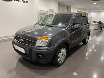 Ford Fusion I Рестайлинг